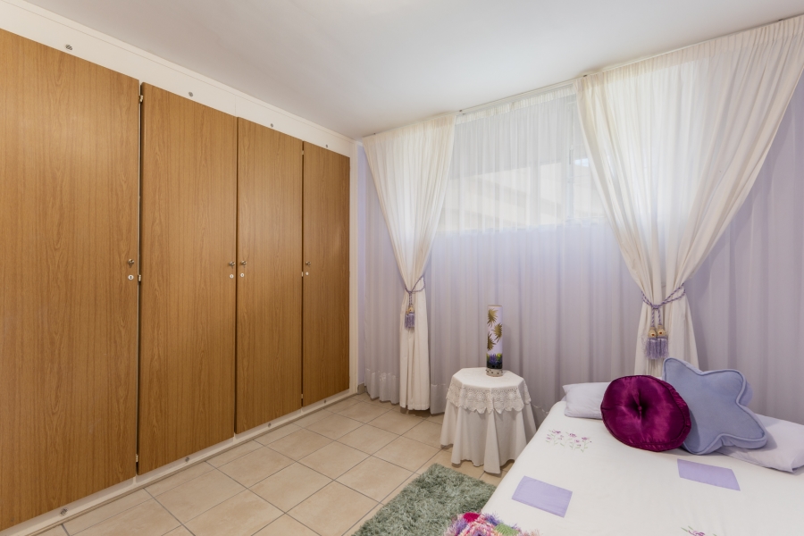 2 Bedroom Property for Sale in Van Ryneveld Western Cape
